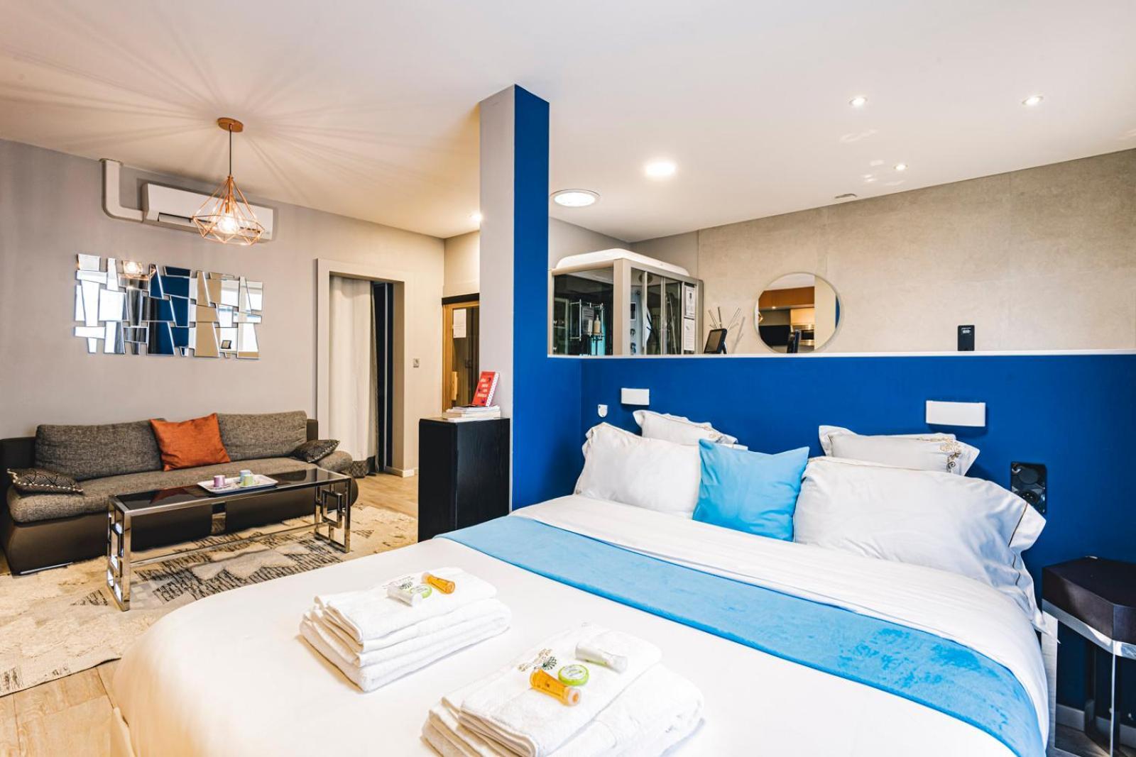 Mv Suite & Spa Реймс Екстериор снимка