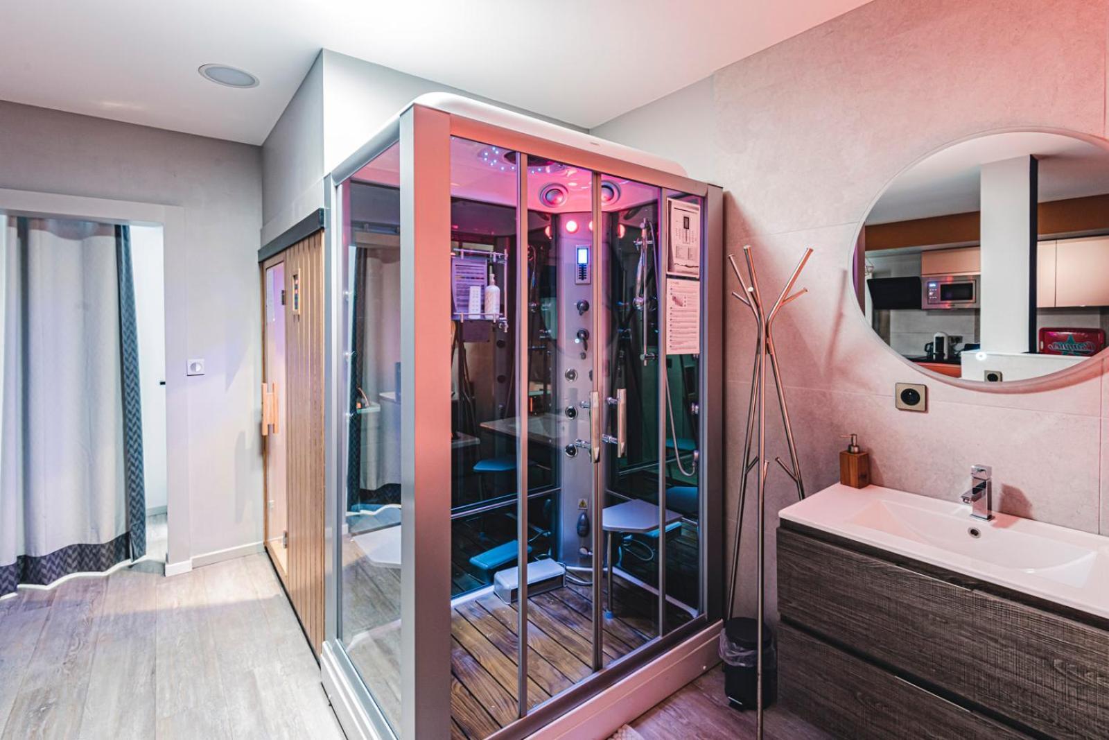 Mv Suite & Spa Реймс Стая снимка